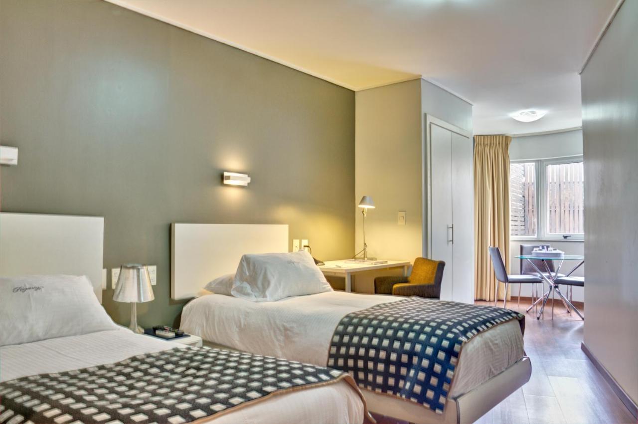 Golf Apartamentos 蒙得维的亚 外观 照片